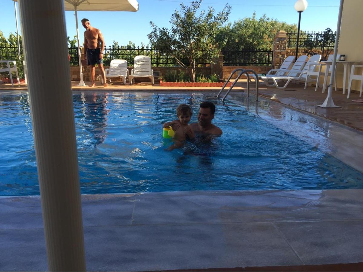 Toulipa Rooms Agia Ermioni 외부 사진